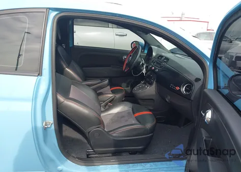 2015 Fiat 500E Battery Electric z USA, uszkodzony, nr VIN 3C3CFFGE0FT555501